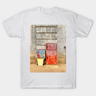 Italian Street Art City Graffiti Milano T-Shirt